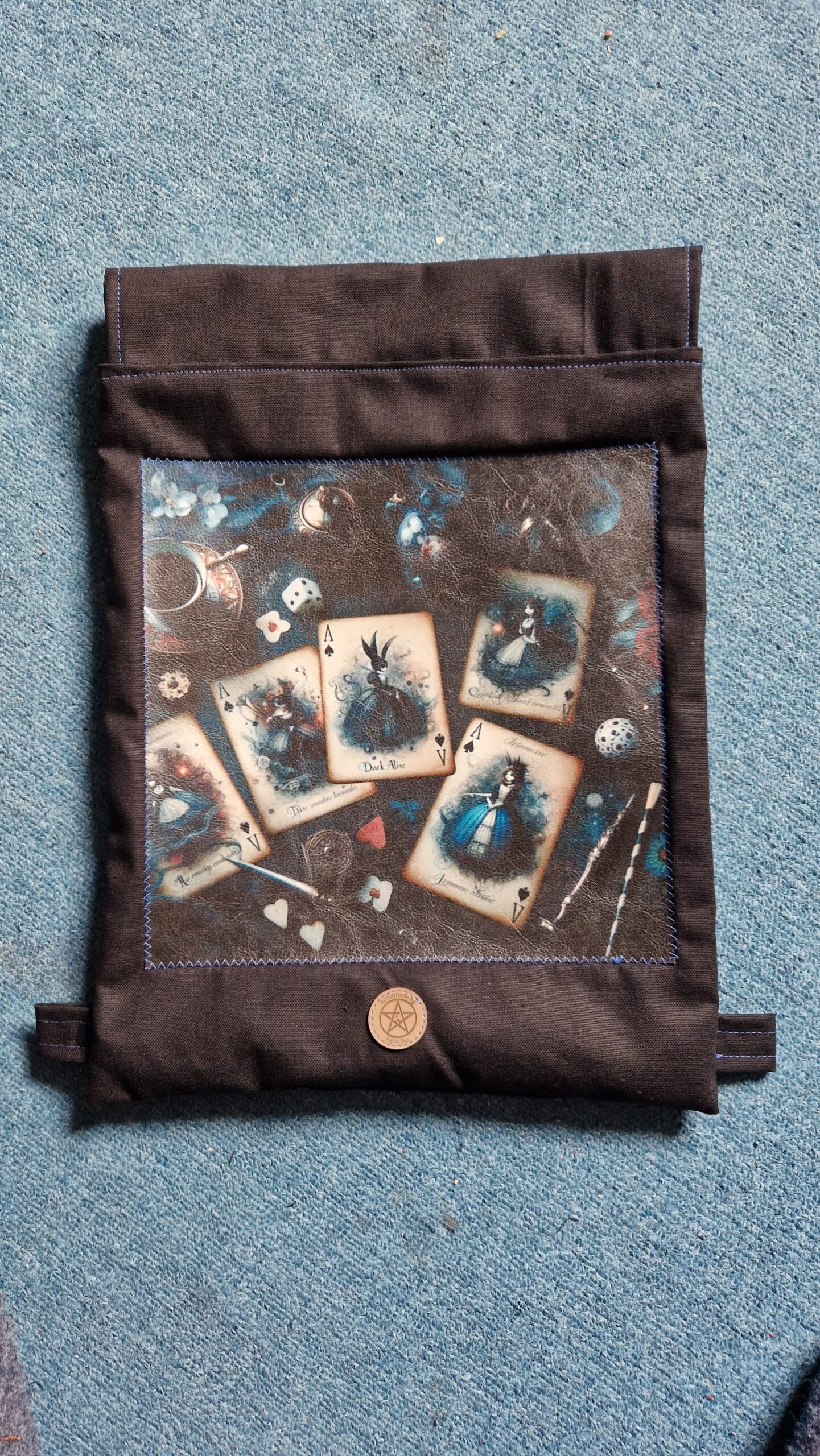 Rucksack Beutel Harris "Dark Alice Cards" – Bild 1