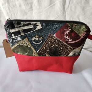 Kulturtasche NiMoNa "Cursed Cover" – Bild 4
