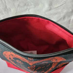 Kulturtasche NiMoNa "Gothic Hearts" – Bild 3